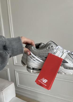 Крутейшие женские мужские кроссовки new balance 1906d silver white серебристые9 фото