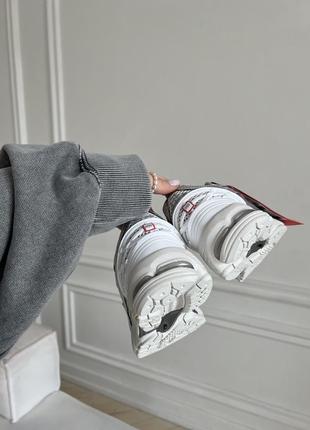 Крутейшие женские мужские кроссовки new balance 1906d silver white серебристые10 фото