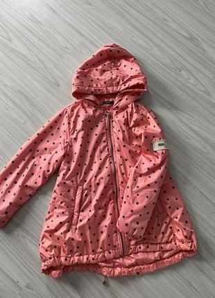 Куртка весна фирменная 134-140 см
