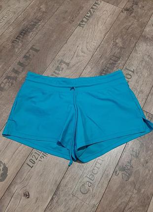 Шорты спортивные женские