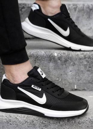 Кросівки чоловічі на весну nike