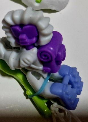 Фигурка игрушка kinder киндер сюрприз 2