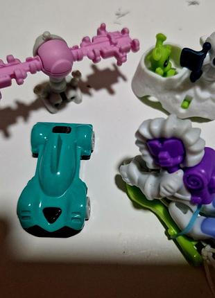 Фигурка игрушка kinder киндер сюрприз 3