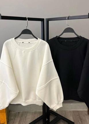 Стильный худи оверсайз с опущенной линией плеч