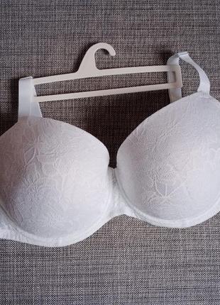 108.
женский бюстгальтер primark  
📍95е
