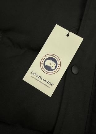 Чоловіча жилетка canada goose5 фото