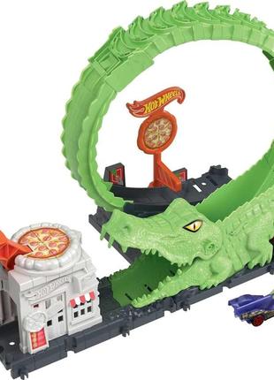 Трек хот вілс з крокодилом hot wheels toy car track set gator loop attack playset in pizza place4 фото