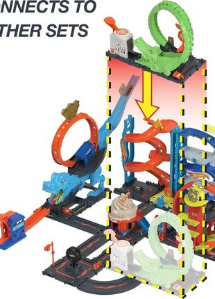 Трек хот вілс з крокодилом hot wheels toy car track set gator loop attack playset in pizza place6 фото