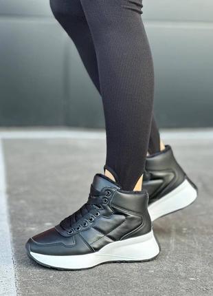 Розпродаж! зимові стильні жіночі кросівки хутро