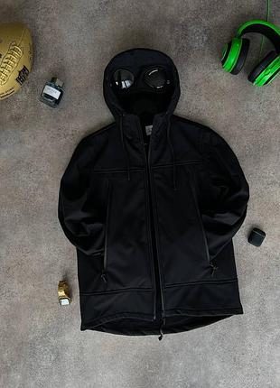 Топова куртка soft shell 10