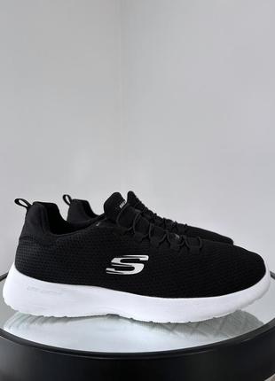 Отличные комфортные кроссовки skechers