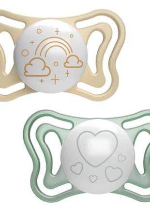 Пустушка chicco physio light силіконова від 2 до 6 місяців люмінесцентна з футляром 2 шт. (71037.41)