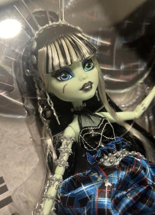 Frankie stein stitched in style monster high2 фото