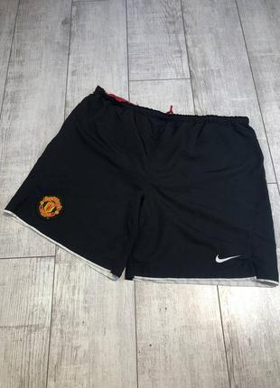 Футбольные шорты nike manchester united