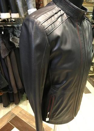 Ексклюзивна темно-синя шкірянка armani