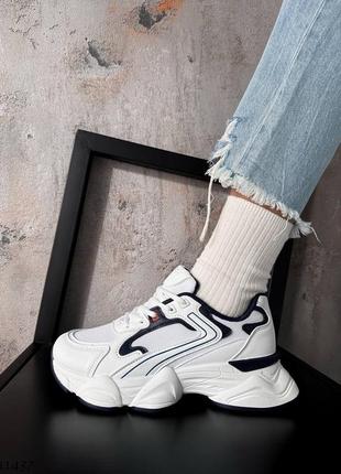 Удобные кроссовки на каждый день белые темно-синие6 фото