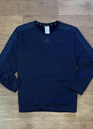 Мужской свитшот adidas оригинал из новейших коллекций 2022/2023 лет в идеальном состоянии без нюансов насыщенного темно синего цвета