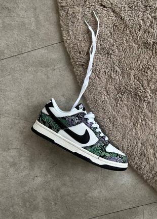 Кроссовки nike sb dunk