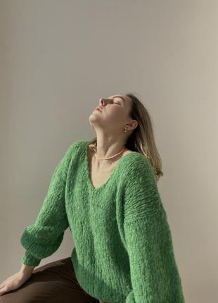 М’який светр оверсайз з вовни альпака6 фото