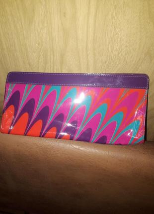 Лаковий яскравий клатч