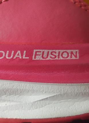 Оригинал.фирменные,яркие,легкие кроссовки для бега nike dual fusion x 210 фото