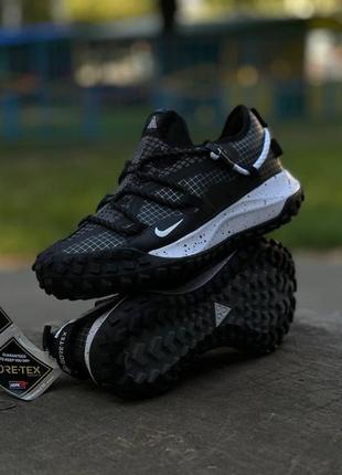 Nike acg mounth 2 low