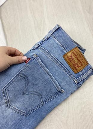 Джинси levi’s