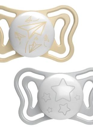 Пустушка chicco physio light силіконова від 6 до 16 місяців люмінесцентна з футляром 2 шт. (71038.41)