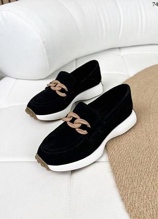 Шикарные натуральные лоферы с цепью