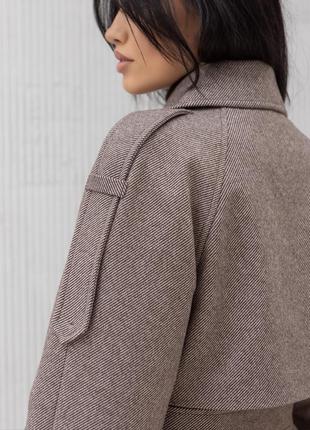 Демисезонное длинное качественное женское пальто с патами, шлицей, пелериной8 фото