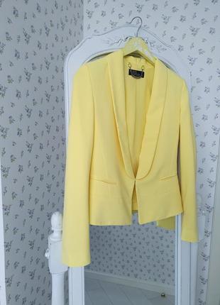 Стильный пиджак лимонного цвета2 фото