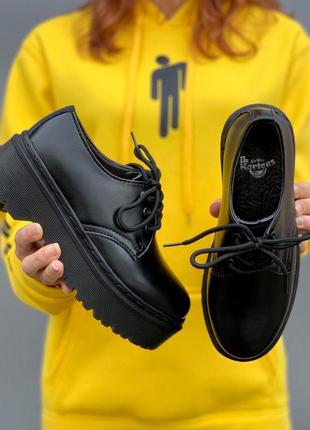 Туфли dr. martens 1461 mono black platform5 фото