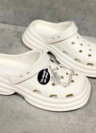 Жіночі  білі крокси шльопанці.1 фото