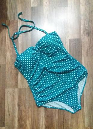 Красивый купальник большого размера