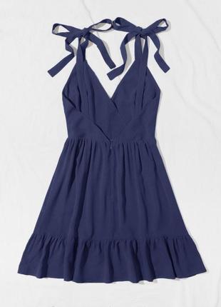 Однотонна темно-синя сукня у стилі бохо, l3 фото