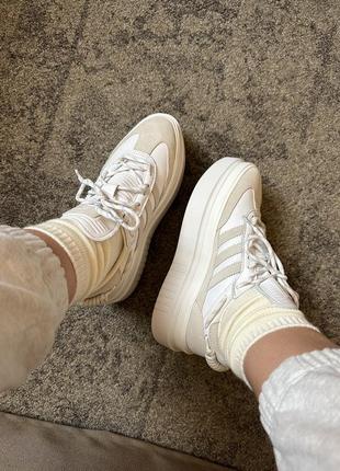 Коллаборация двух брендов ivy park /adidas8 фото