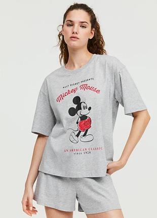 Красивая хлопковая пижама от h&m из коллекции disney.
