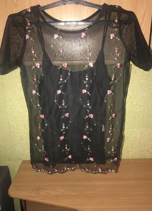 Продам маечку с вышивкой2 фото