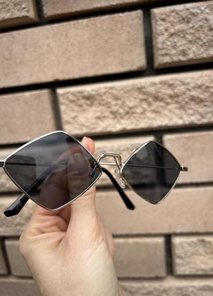 Солнцезащитные очки ромб4 фото