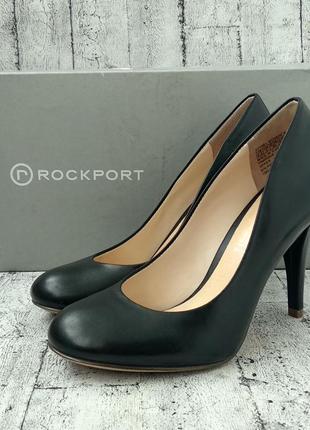 Акуратні туфлі rockport women's presia pump+adiprene by adidas,36 р, натуральна шкіра