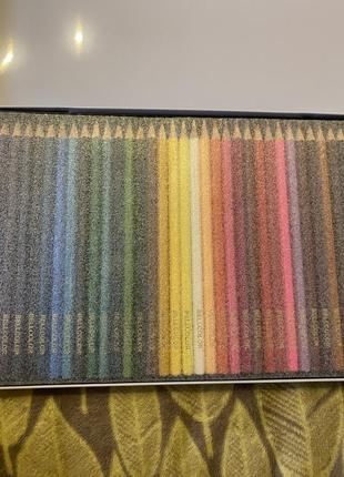 Різнокольорові олівці3 фото