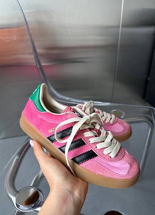 Жіночі кросівки adidas x gucci gazelle люкс якість