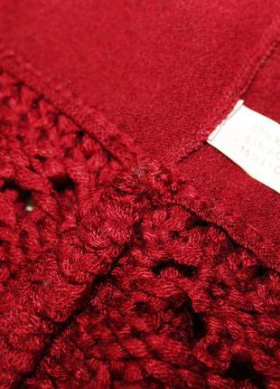 Бордовый свитер с ажурными деталями5 фото
