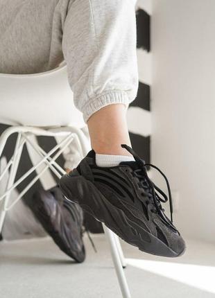 Шикарные женские кроссовки adidas yeezy boost черного цвета (36-40)😍5 фото