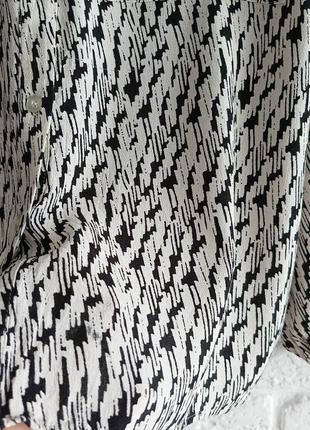 Красивая стильная блуза свободного кроя из вискозы10 фото