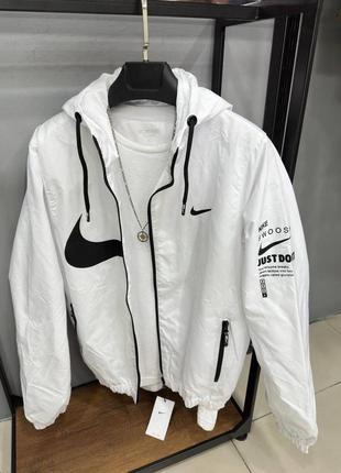 Вітровка nike swoosh just do it чорна/біла7 фото