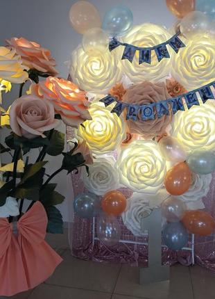 Ростовые цветы из изолона.розы в кашпо.торшер.