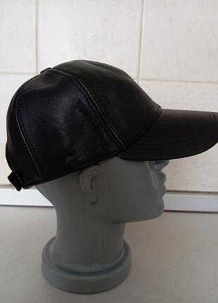 Бейсболка зимова
