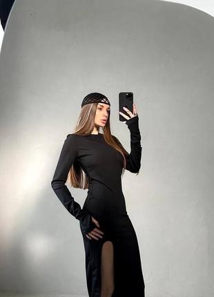 Базова сукня з розрізом на стегні та вирізами для пальчиків стильна якісна чорна