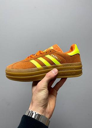 Жіночі кросівки adidas gazelle bold platform люкс якість